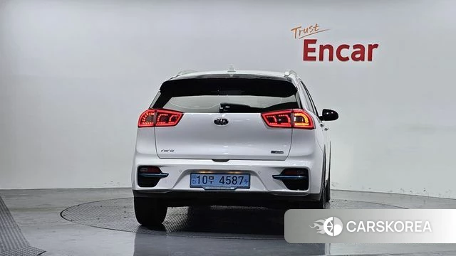 Kia Niro EV id 4304459 из Кореи 23