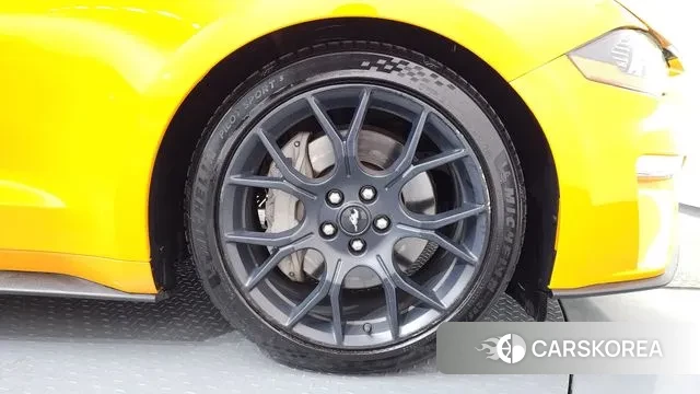 Ford Mustang id 3748579 из Кореи 14