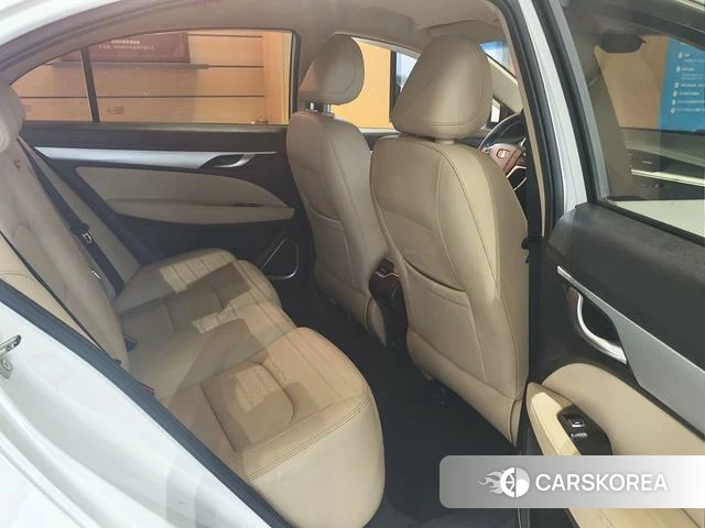 Geely Automobile Emgrand id 4221902 из Китая 8