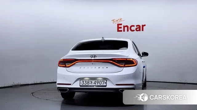 Hyundai Grandeur IG id 3004528 из Кореи 14