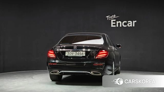 Mercedes-Benz E-Class W213 id 3879816 из Кореи 14