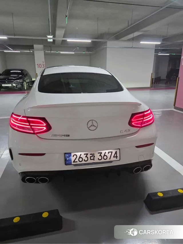 Mercedes-Benz C-Class W205 2023 Белый из Кореи, фото 4