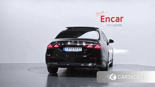 Mercedes-Benz E-Class W214 id 3921564 из Кореи 14