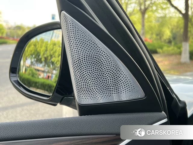 BMW X3 id 4297462 из Китая 13