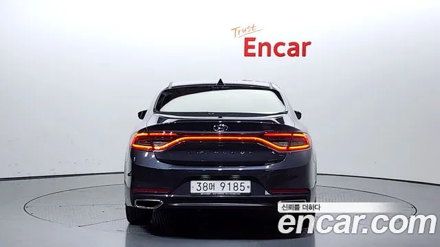 Hyundai Grandeur IG id 2301233 из Кореи 14