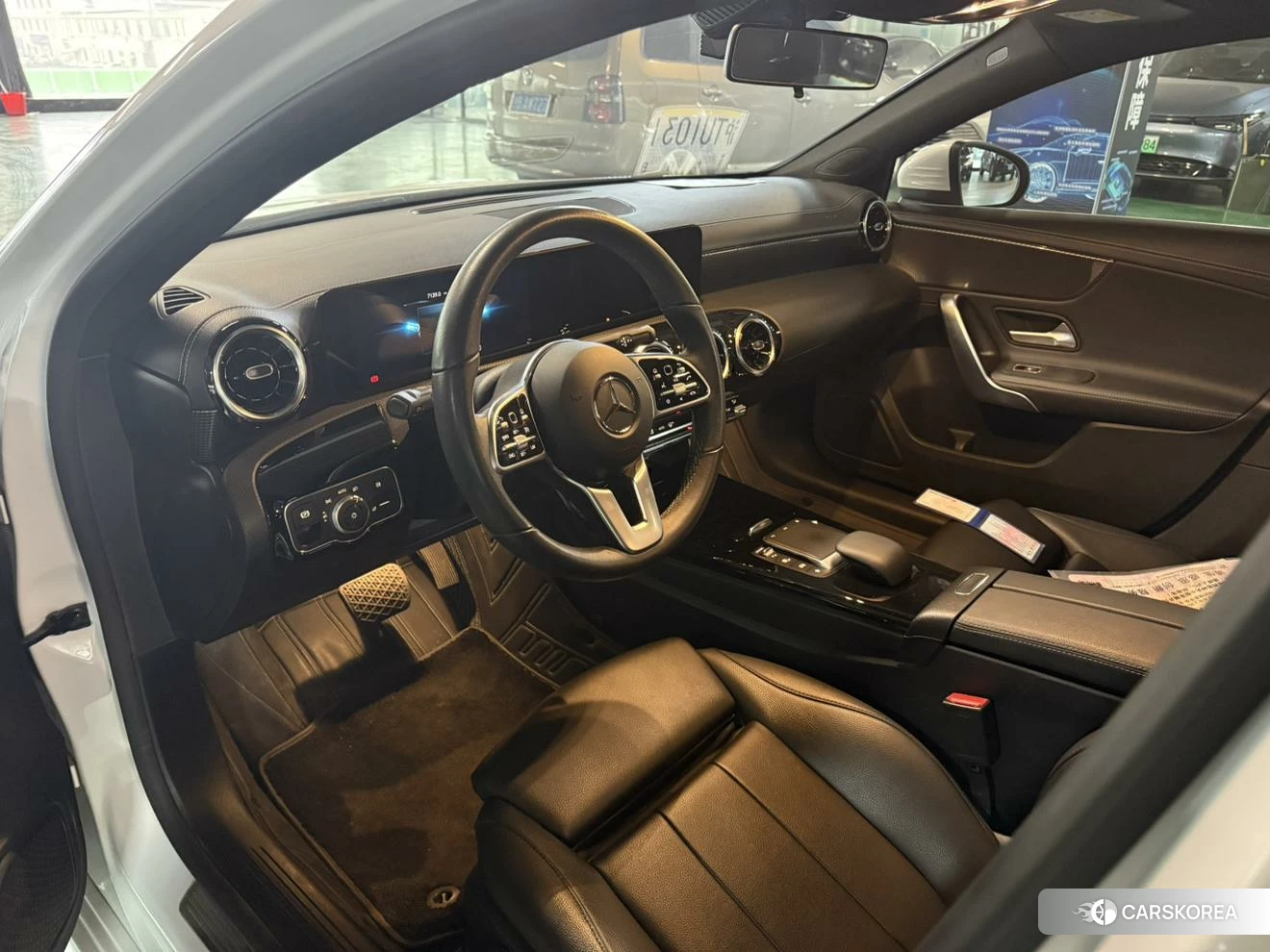 Mercedes-Benz Class A 2021 Белый из Китая, фото 4