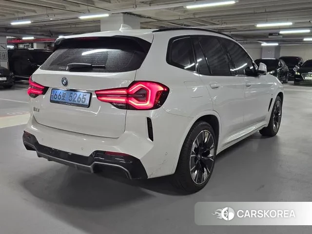 BMW iX3 2024 Белый из Кореи, фото 5