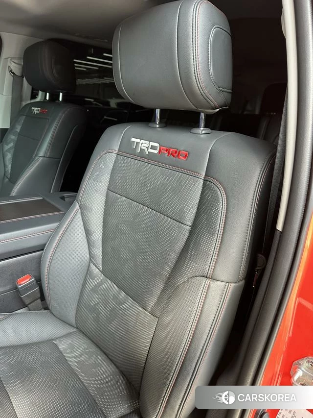 Toyota Sequoia id 4258045 из Китая 12