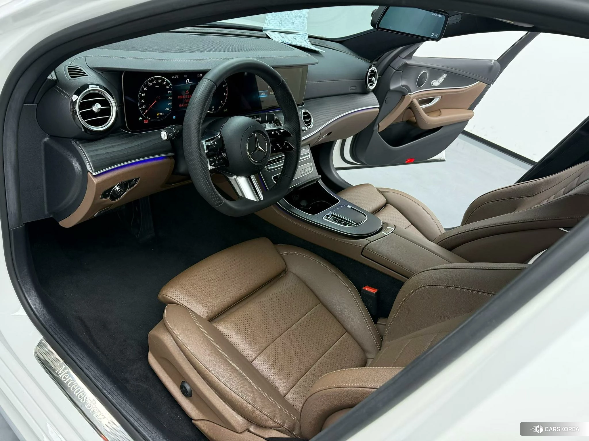 Mercedes-Benz E-class 2022 Белый из Китая, фото 4
