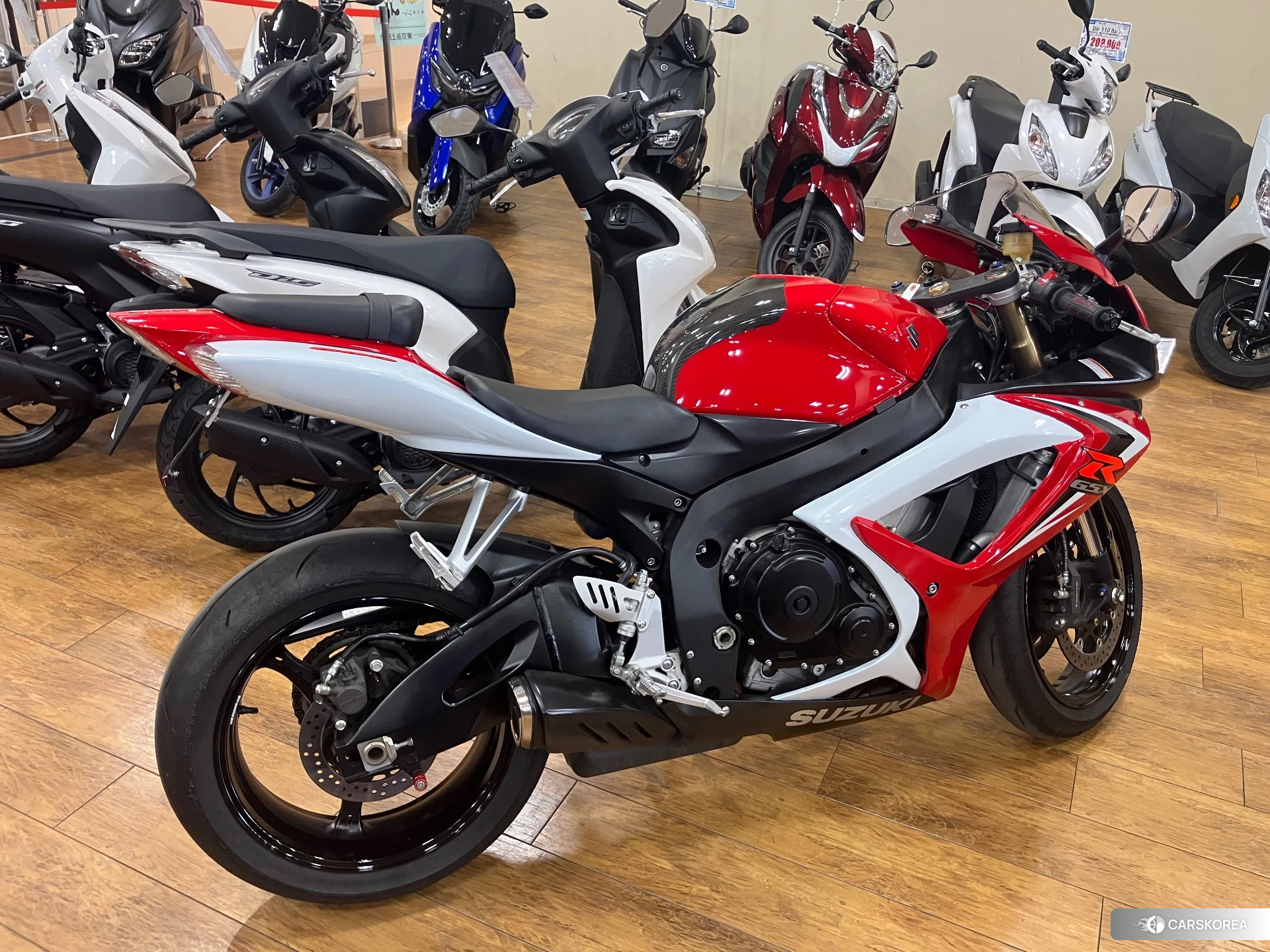 Проданный Suzuki GSX-R600 2012 из Японии, фото 3