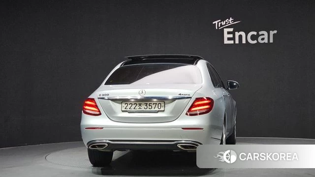 Mercedes-Benz E-Class W213 id 4384613 из Кореи 27