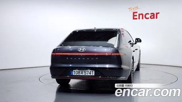 Hyundai Grandeur (GN7) id 2848034 из Кореи 14