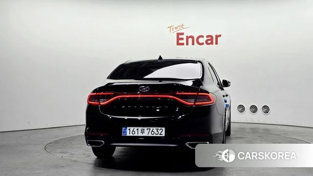 Hyundai Grandeur IG id 3866890 из Кореи 14