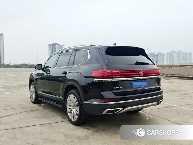 Volkswagen Tourang id 4272456 из Китая 20