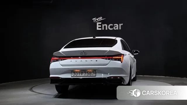 Hyundai Avante (CN7) id 3379934 из Кореи 14