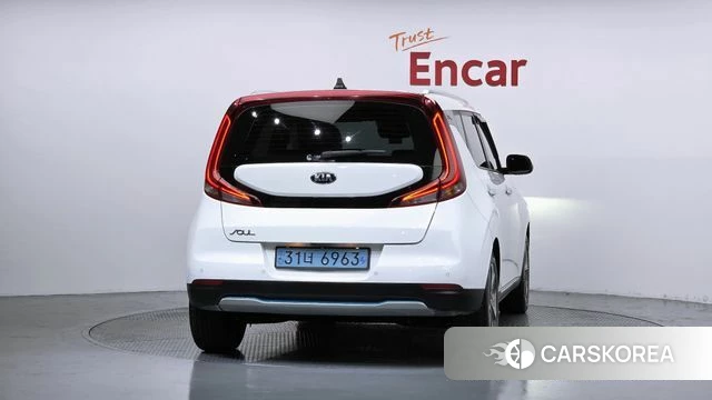 Kia Soul Booster EV id 4508287 из Кореи 14