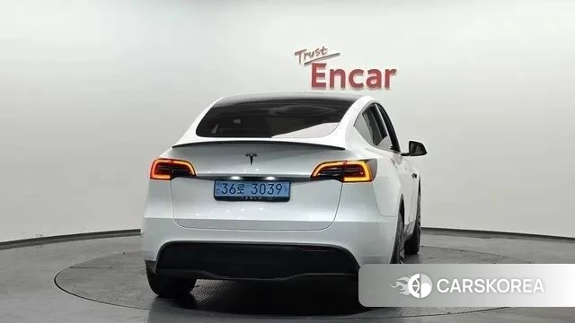 Tesla Model Y id 3805728 из Кореи 14
