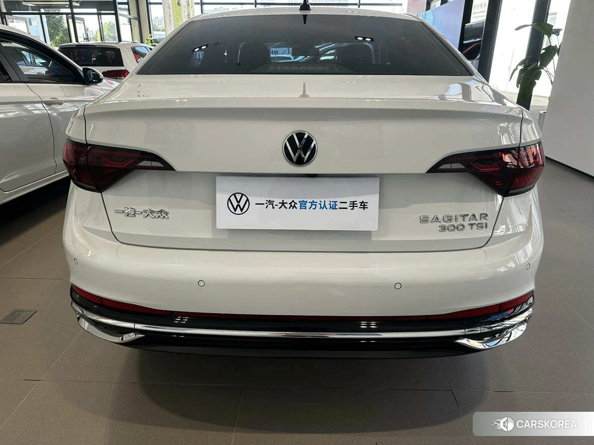 Volkswagen Sagitar id 4487129 из Китая 12