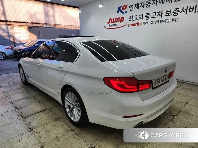 BMW 5 Series (G30) id 3444996 из Кореи 14