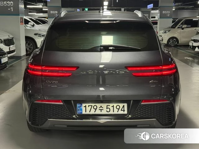 Genesis GV70 id 4196107 из Кореи 14