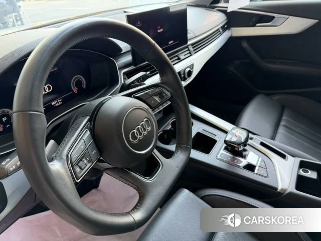 Audi A4L id 4359525 из Китая 8