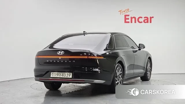 Hyundai Grandeur (GN7) id 3502565 из Кореи 14