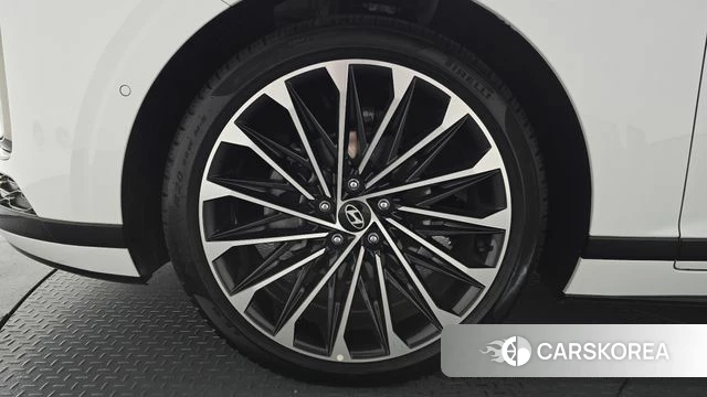 Hyundai Grandeur Hybrid (GN7) id 4381518 из Кореи 30