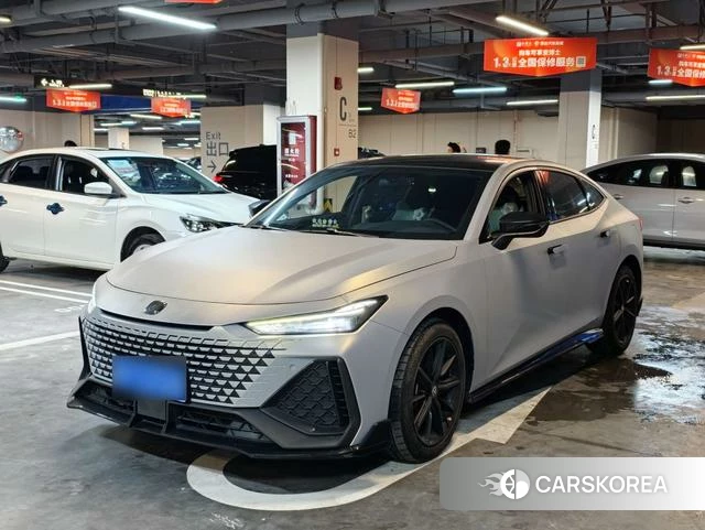 Chang'an UNI-V 2023 Серебристо-серый из Китая, фото 5