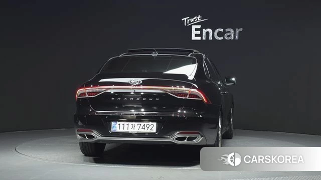 Hyundai The New Grandeur IG Hybrid id 4562546 из Кореи 32