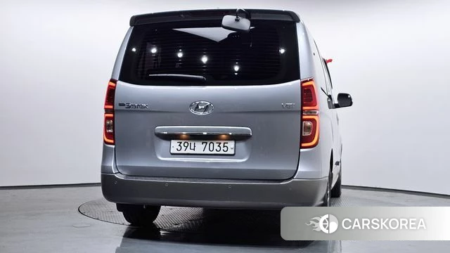 Hyundai The New Grand Starex id 4581751 из Кореи 26