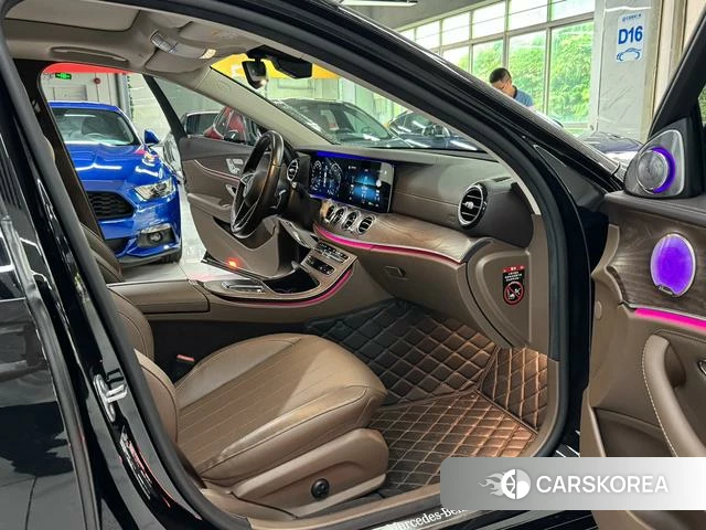 Mercedes-Benz E-class id 4274207 из Китая 8