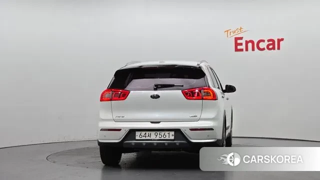 Kia Niro id 3413435 из Кореи 14