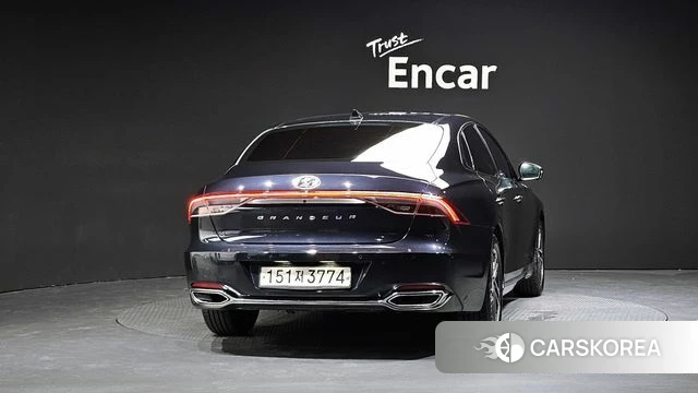 Hyundai The New Grandeur IG id 4581342 из Кореи 14
