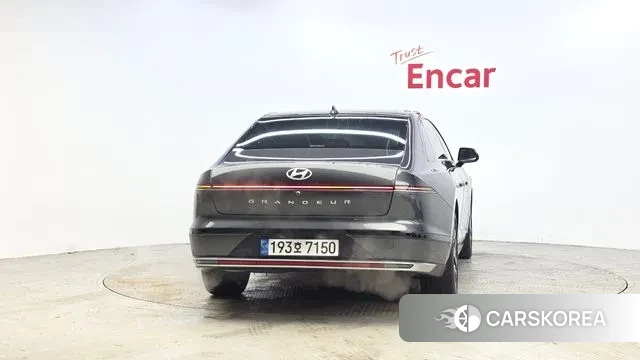 Hyundai Grandeur (GN7) id 3751975 из Кореи 14