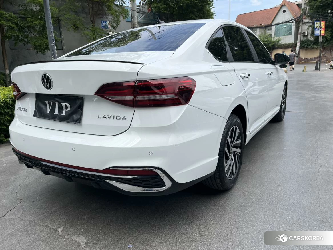 Volkswagen Lavida id 4441298 из Китая 8