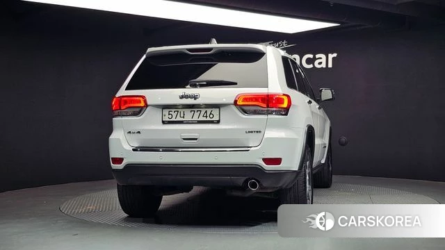 Jeep Grand Cherokee id 4459192 из Кореи 30