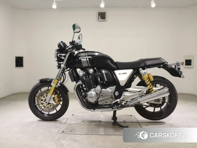 Honda CB1100RS 2017 из Японии, фото 2