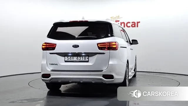 Kia The New Carnival id 3055604 из Кореи 14