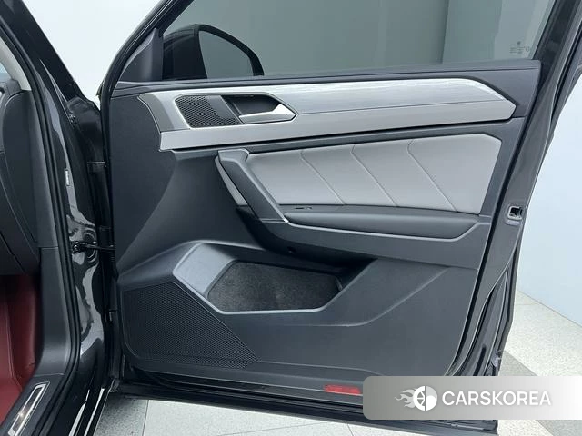 Volkswagen Tanyue id 4208970 из Китая 24