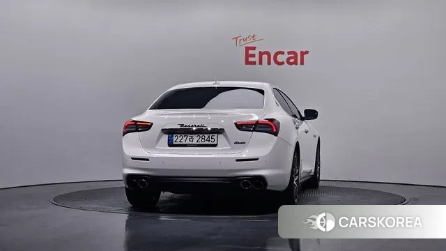 Maserati Ghibli id 3772032 из Кореи 14