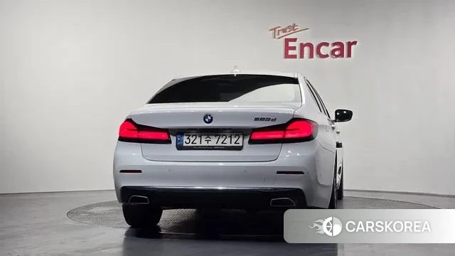 BMW 5 Series (G30) id 3592305 из Кореи 14