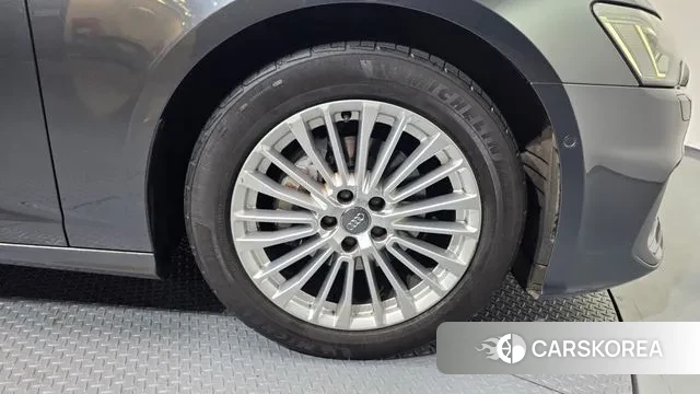 Audi A6 (C8) id 3727948 из Кореи 14