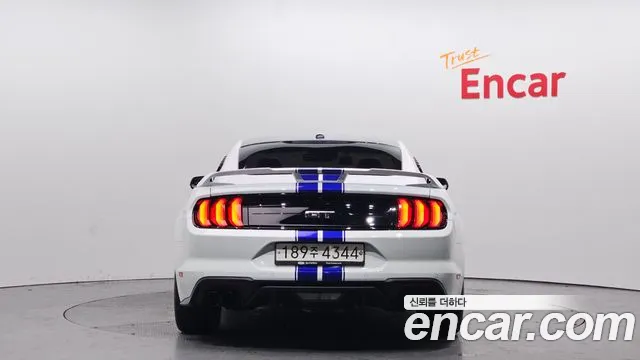 Ford Mustang id 2732095 из Кореи 14