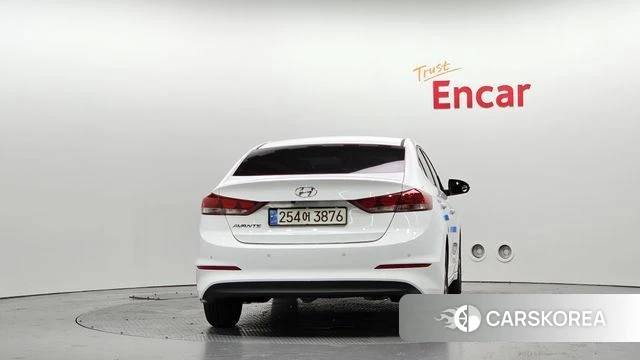 Hyundai Avante AD id 4610452 из Кореи 14