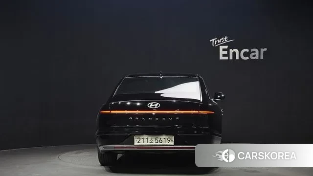 Hyundai Grandeur (GN7) id 3685127 из Кореи 14