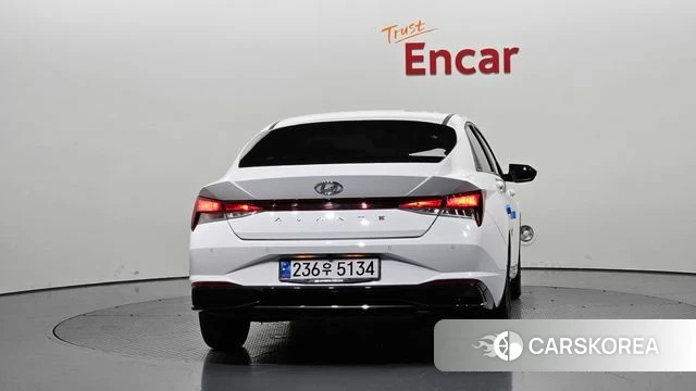 Hyundai Avante Hybrid (CN7) id 4917102 из Кореи 25