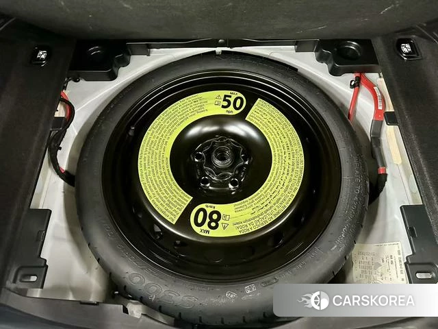 Audi A4L id 4236399 из Китая 14