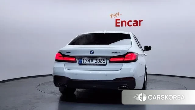 BMW 5 Series (G30) id 3539375 из Кореи 14