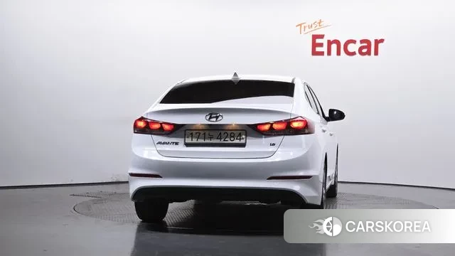 Hyundai Avante AD id 3631875 из Кореи 14