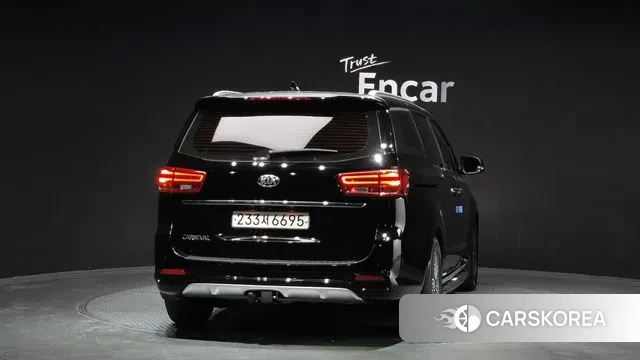 Kia The New Carnival id 3778954 из Кореи 14